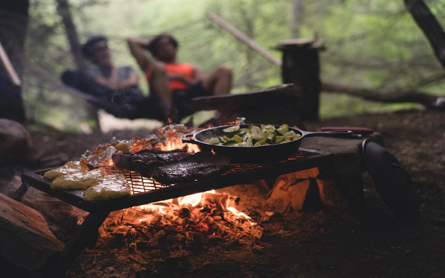 a-benefit-of-a-cast-iron-skillet-outdoor-enthusias-cc0-unsplash-myles-tan-220217_download A benefit of a cast iron skillet outdoor enthusiasts will enjoy: it can make cooking while camping much easier.