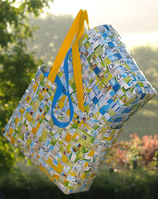 plastic-bags-can-be-reused-and-woven-into-tote-bag-cc0-pixabay-ariesa66-220908_download Plastic bags can be reused and woven into tote bags or baskets.