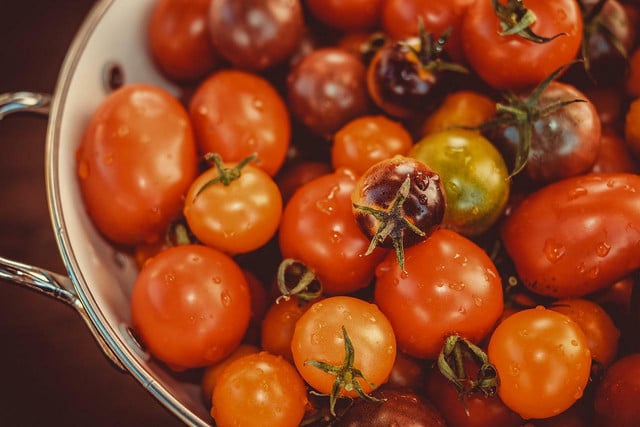 tomatoes-are-easy-to-preserve-and-taste-best-when-cc0-pixabay-couleur-220727_download Tomatoes are easy to preserve and taste best when you do it yourself.