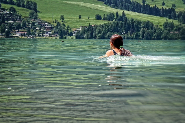 cold-water-swimming-is-good-for-your-physical-and-cc0-pixabay-antranias-220401_download Cold water swimming is good for your physical and mental health.